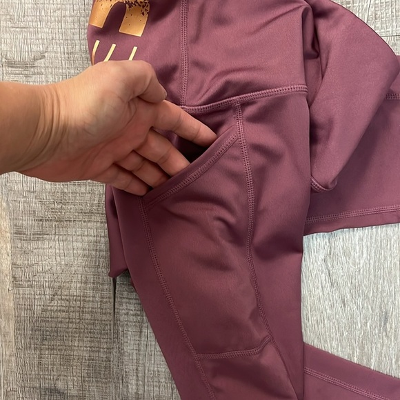 Aeropostale SPORT High Rise Capri Pocket Athletic Leggings, Women’s Size Small - Picture 4 of 8